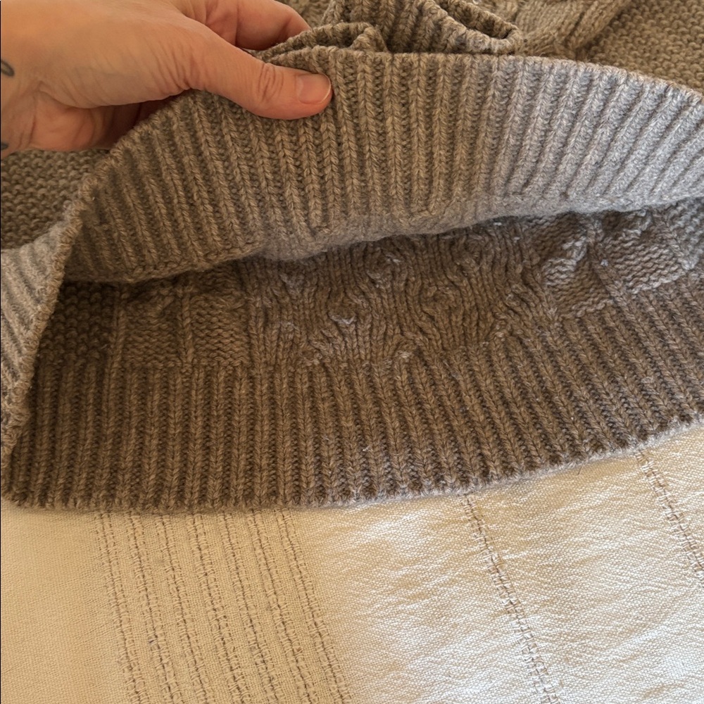 FRANK + OAK 85% WOOL SWEATER - Picture 5 of 13